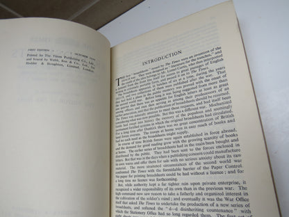 The Times Broadsheets 264 Passages From English Literature Chosen By The Times and Brought Together  book image 5