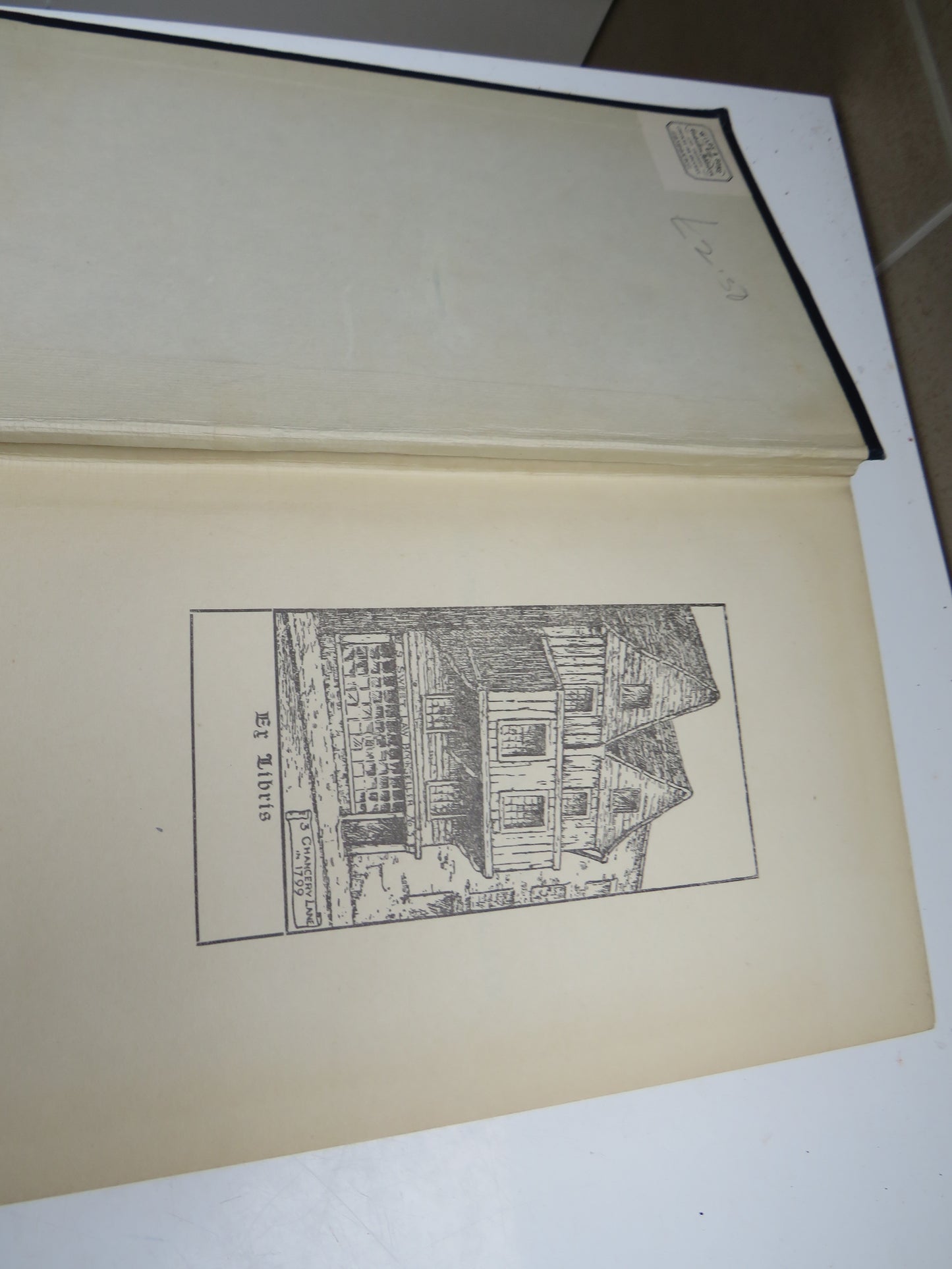 Thomas & Bellot's Leading Classes In Constitutional Law by Hugh H.L. Bellot 1927