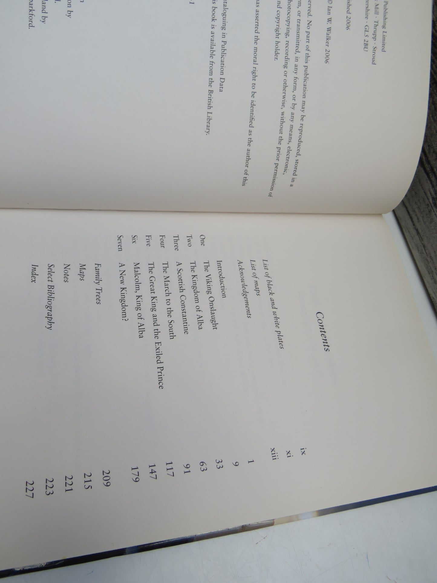 Lords of Alba, The Making of Scotland by Ian W. Walker (Scottish History Book, 2006)