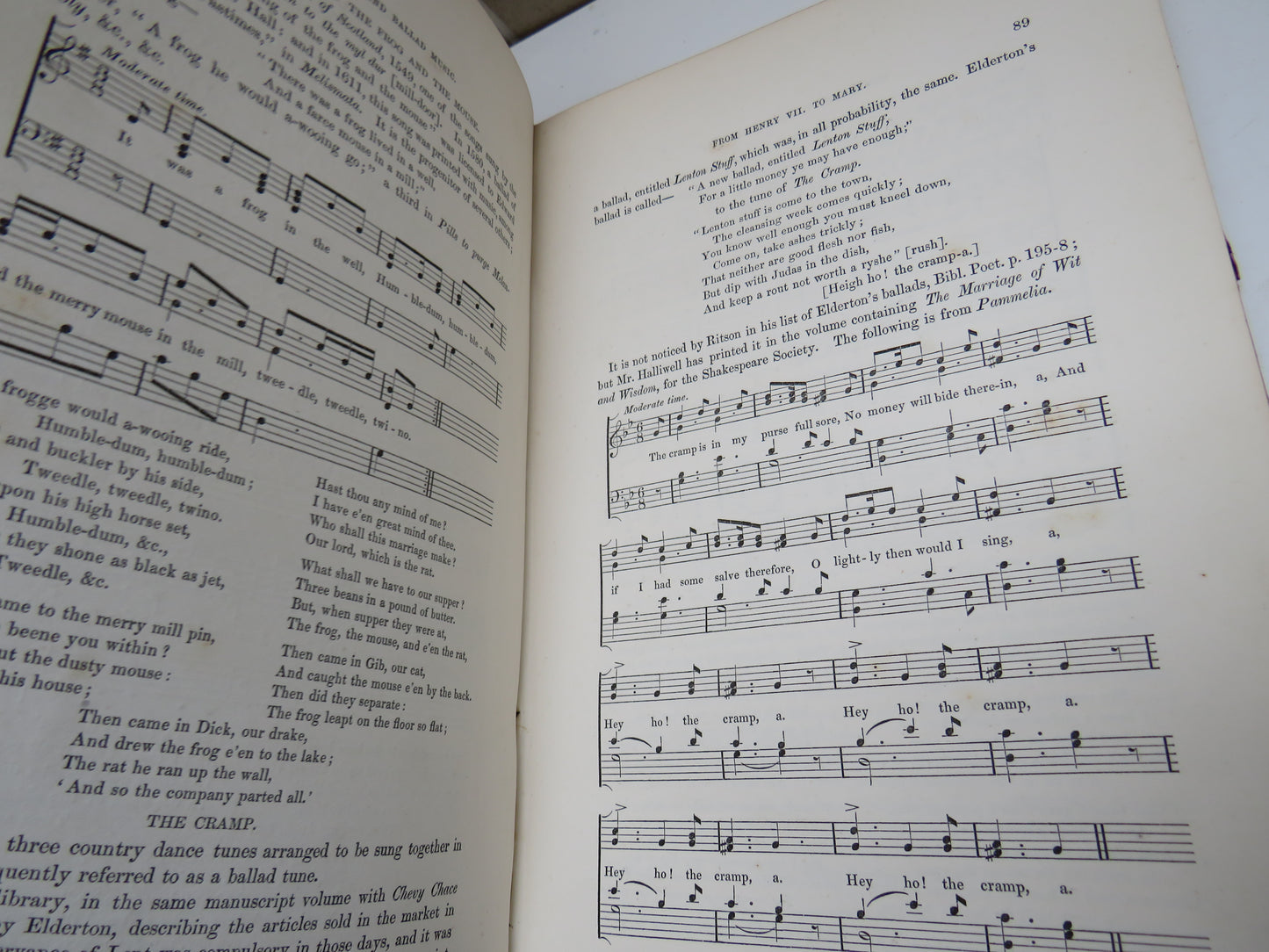 Popular Music of the Olden Time; A Collection of Ancient Songs, Ballads and Dance Tunes Illustrative of the National Music of England by W. Chappell Vol I