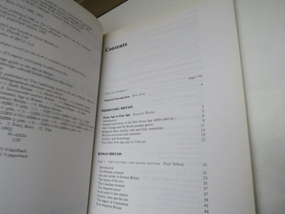 The Cambridge Cultural History of Britain Volume 1 Early Britain book image 4