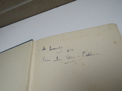 Tattered Tartan A Sequel To The But and Ben By Isabel Cameron 1951 book image 4