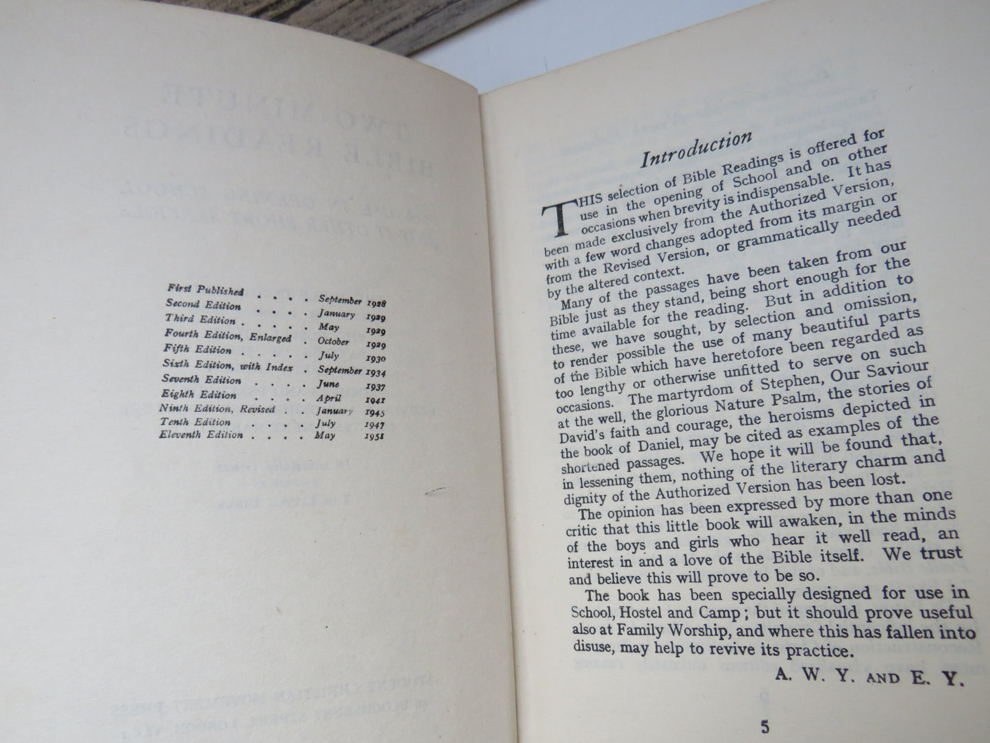 Two-Minute Bible Readings For Use In Open School and At Other Short Services 1951