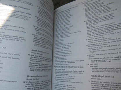 The Oxford Dictionary of Quotations Fourth Edition Edited By Angela Partington 1992 book image 6