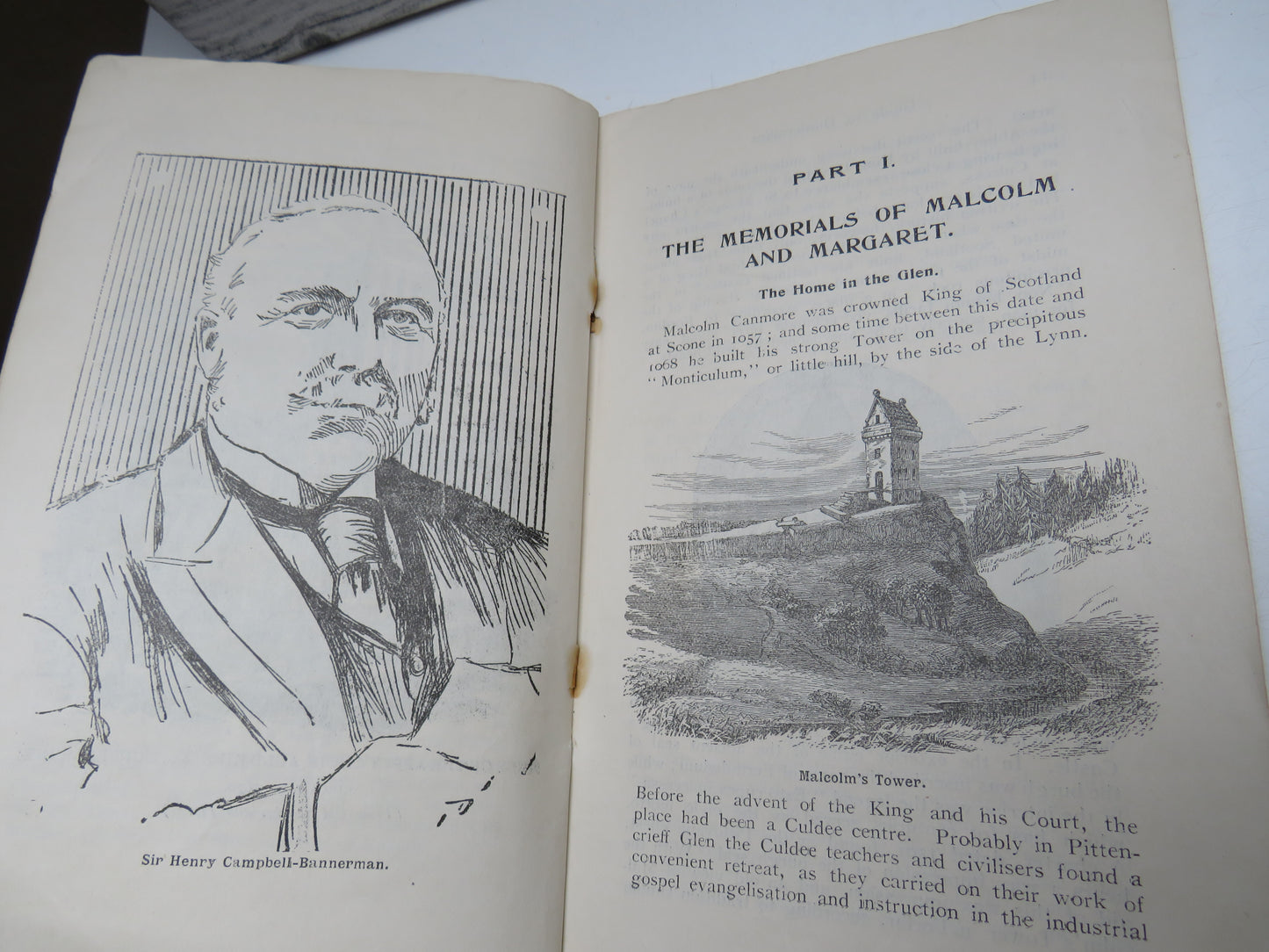 The Journal Guide To Dunfermline By J. B. Mackie