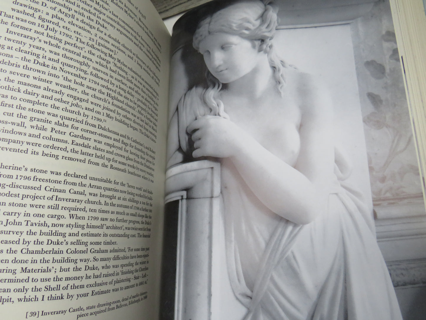 Inveraray and The Dukes of Argyll By Ian G. Lindsay and Mary Cosh 1973