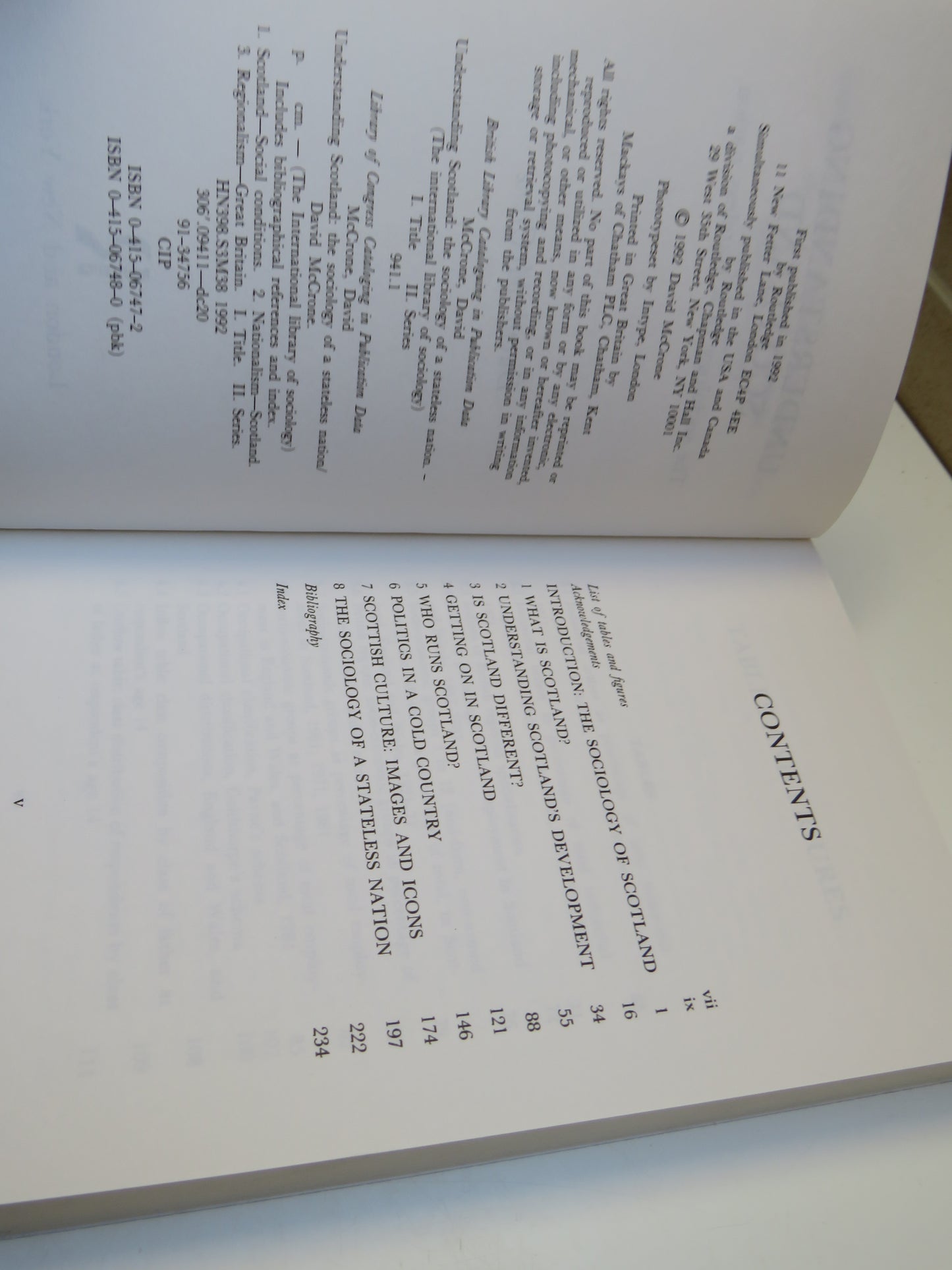 Understanding Scotland The Sociology of a Stateless Nation by David McCrone 1992