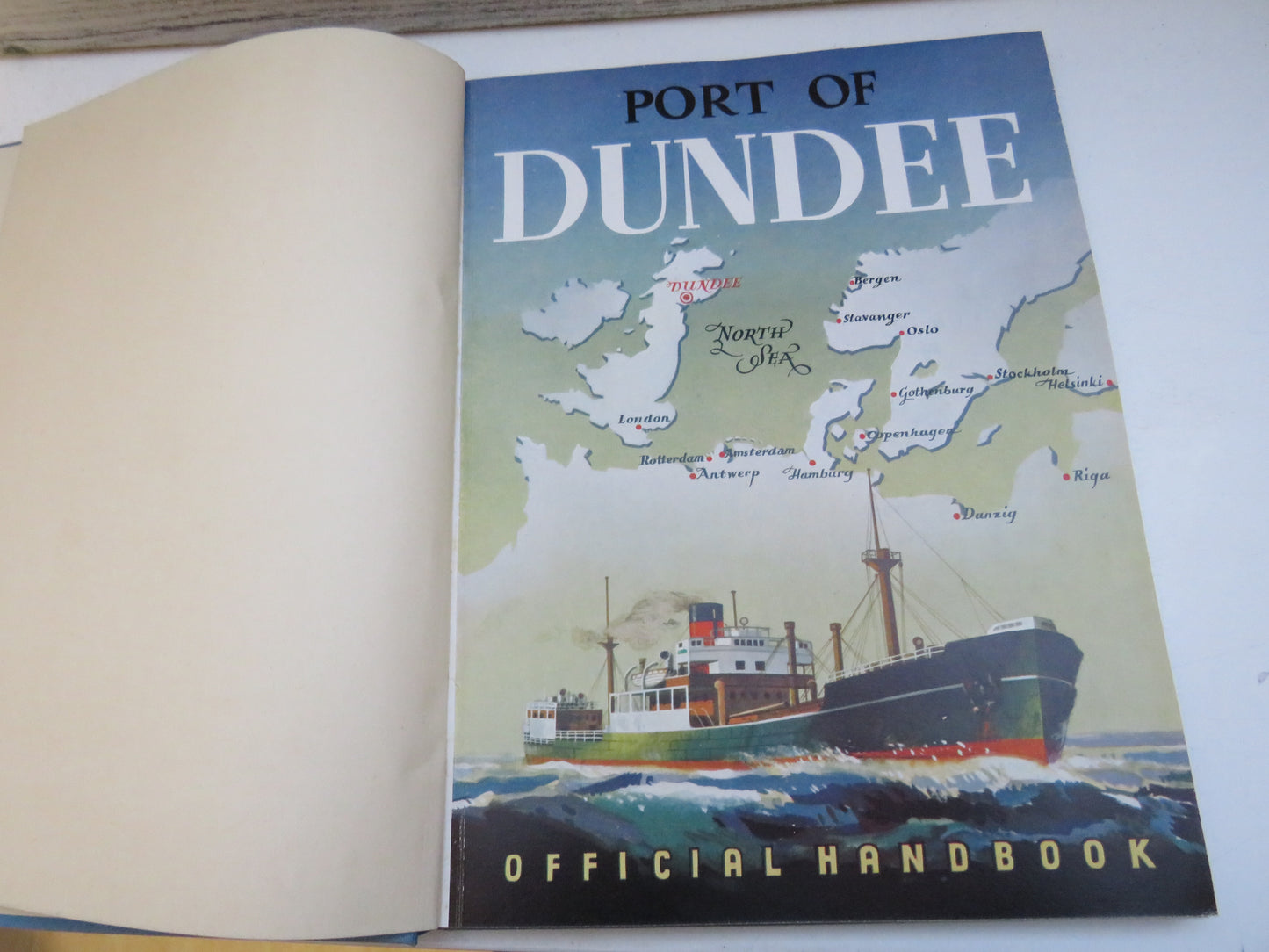 The Port of Dundee, Official Handbook, issued by the Trustees of the Harbour of Dundee, 1952