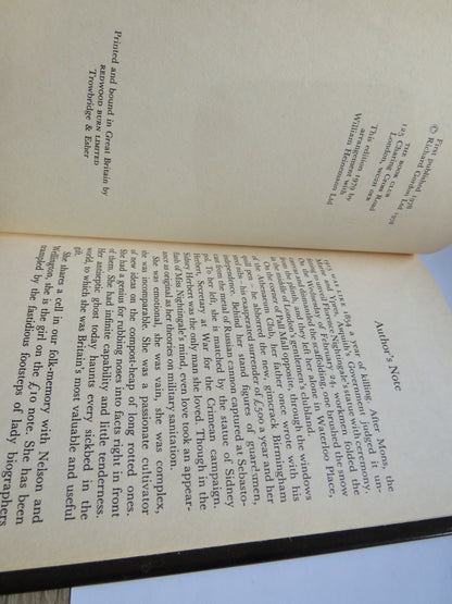 The Private Life of Florence Nightingale By Richard Gordon 1979 book image 3