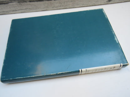 Robert Burns and the 18th-Century Revival In Scottish Vernacular Poetry By L. M. Angus-Butterworth 1969