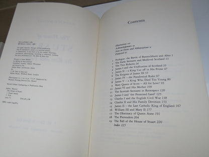 The House of Stuart, It's Rise and Fall by Maurice Ashley, 1980 book image 5