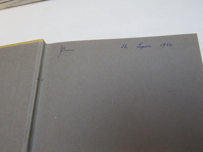 The Living Past of Montreal drawn by R. D. Wilson and described by Eric McLean (History Book, 1964) book image 3