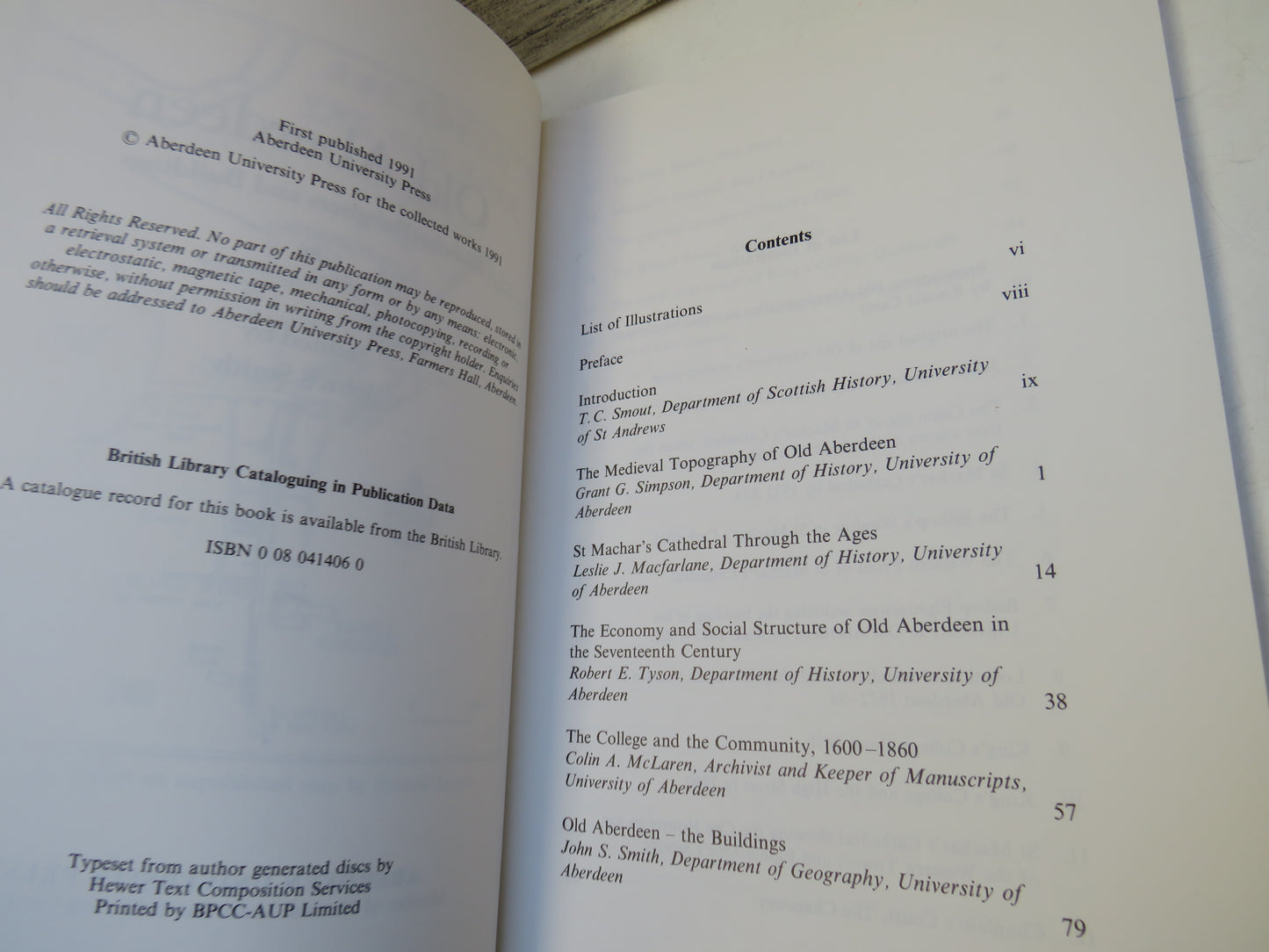 Old Aberdeen Bishops, Burghers and Buildings Edited By John S. Smith 1991