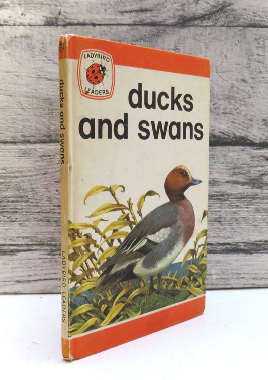 Ducks and Swans written and illustrated by John Leigh-Pemberton, 1973, A Ladybird Leader
