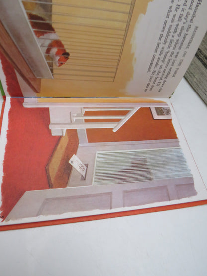 Hannibal on the Farm, Story by Raymond Howe, Illustrations by John Berry, 1976 book image 4