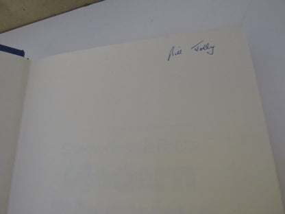 Songwriters & Poets Modern Rhyming Dictionary by Gene lees, 1981 book image 3