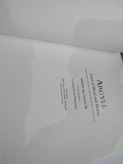Argyll Land of  Blood and Beauty By Mary McGrigor 2000 book image 2
