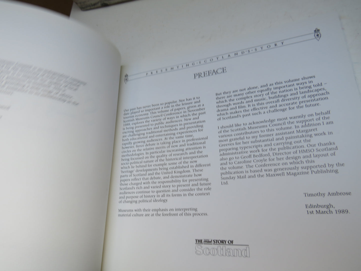 Presenting Scotland's Story Edited By Timothy Ambrose 1989