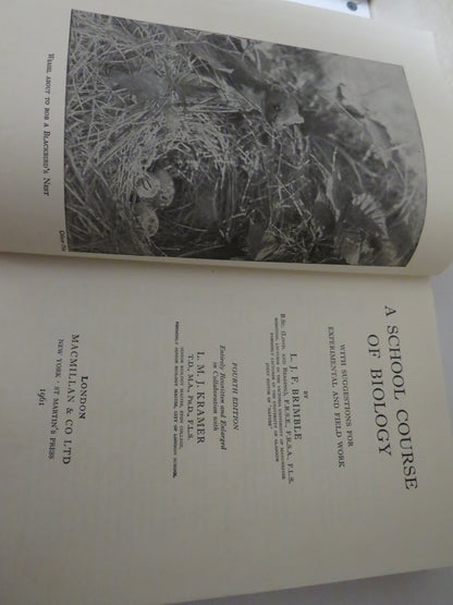 A School Course of Biology, with Suggestions for Experimental and Field Work by L. J. F. Brimble, 19 book image 4