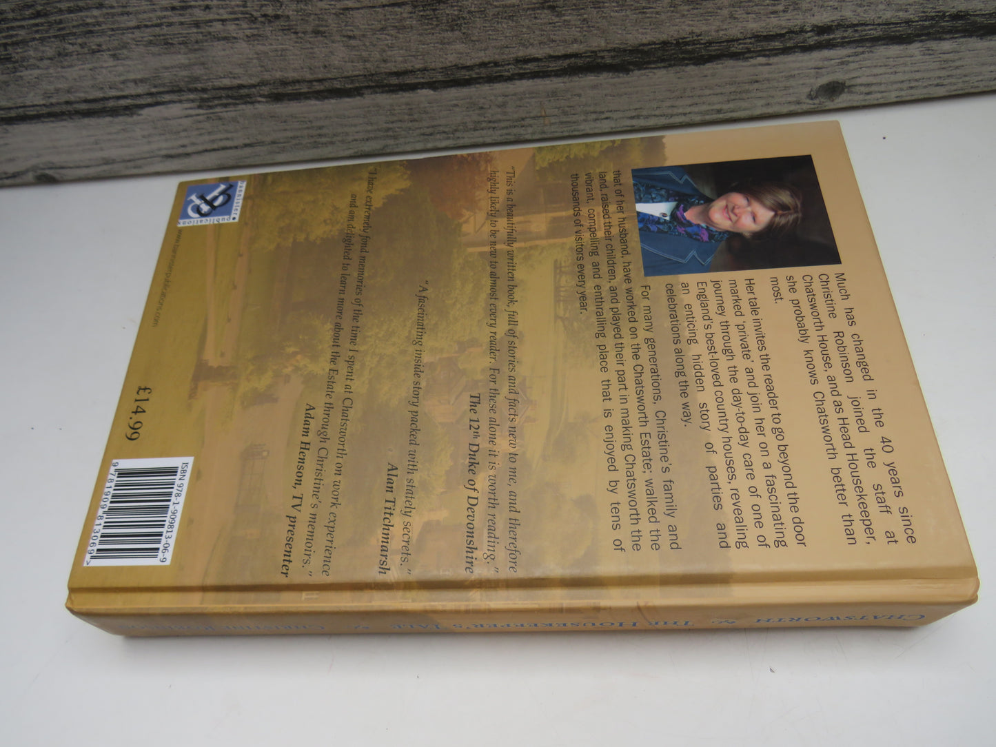 Chatsworth The Housekeeper's Tale By Christine Robinson 2014 Author Signed