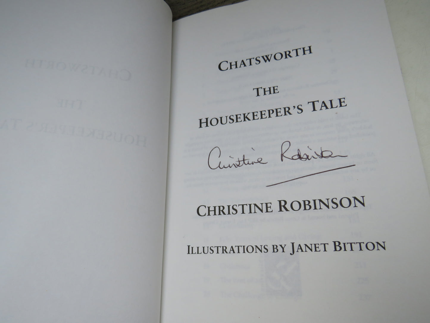 Chatsworth The Housekeeper's Tale By Christine Robinson 2014 Author Signed
