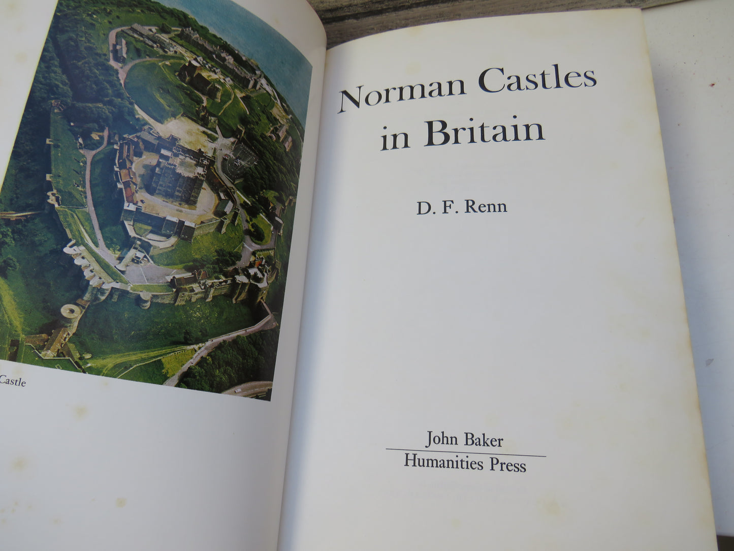 Norman Castles In Britain By D. F. Renn 1968