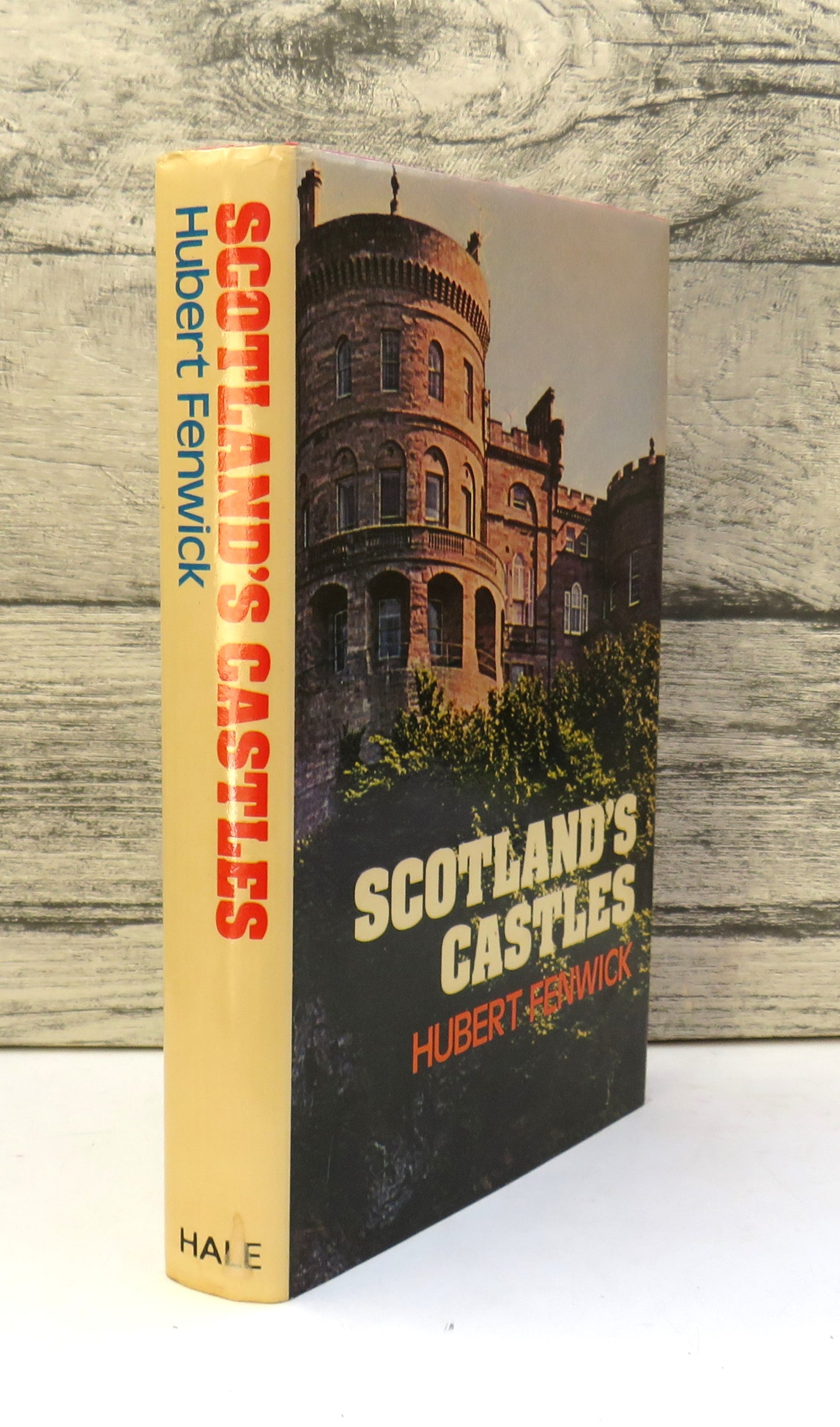 Scotland's Castles By Hubert Fenwick 1976