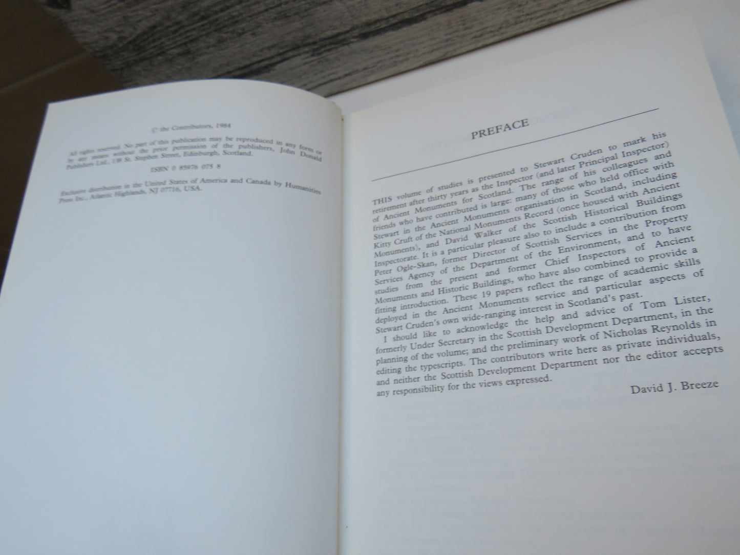 Studies In Scottish Antiquity Presented To Stewart Cruden Edited By David J. Breeze 1984