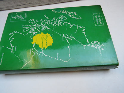 The Heartland Clackmannanshire Perthshire and Stirlingshire By Nigel Tranter 1971