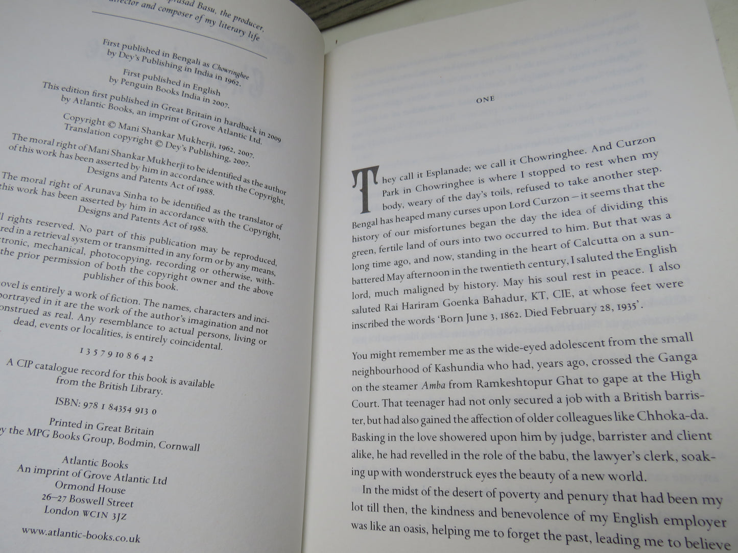Chowringhee By Sankar 2007 Translated From Bengali By Arunava Sinha