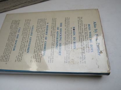 The Court of St. James's By E.S. Turner 1959
