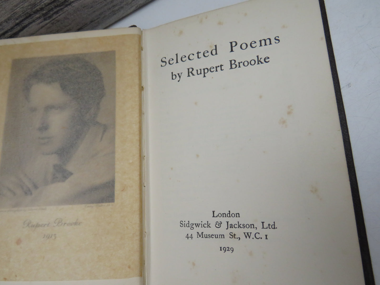 Selected Poems By Rupert Brooke 1929