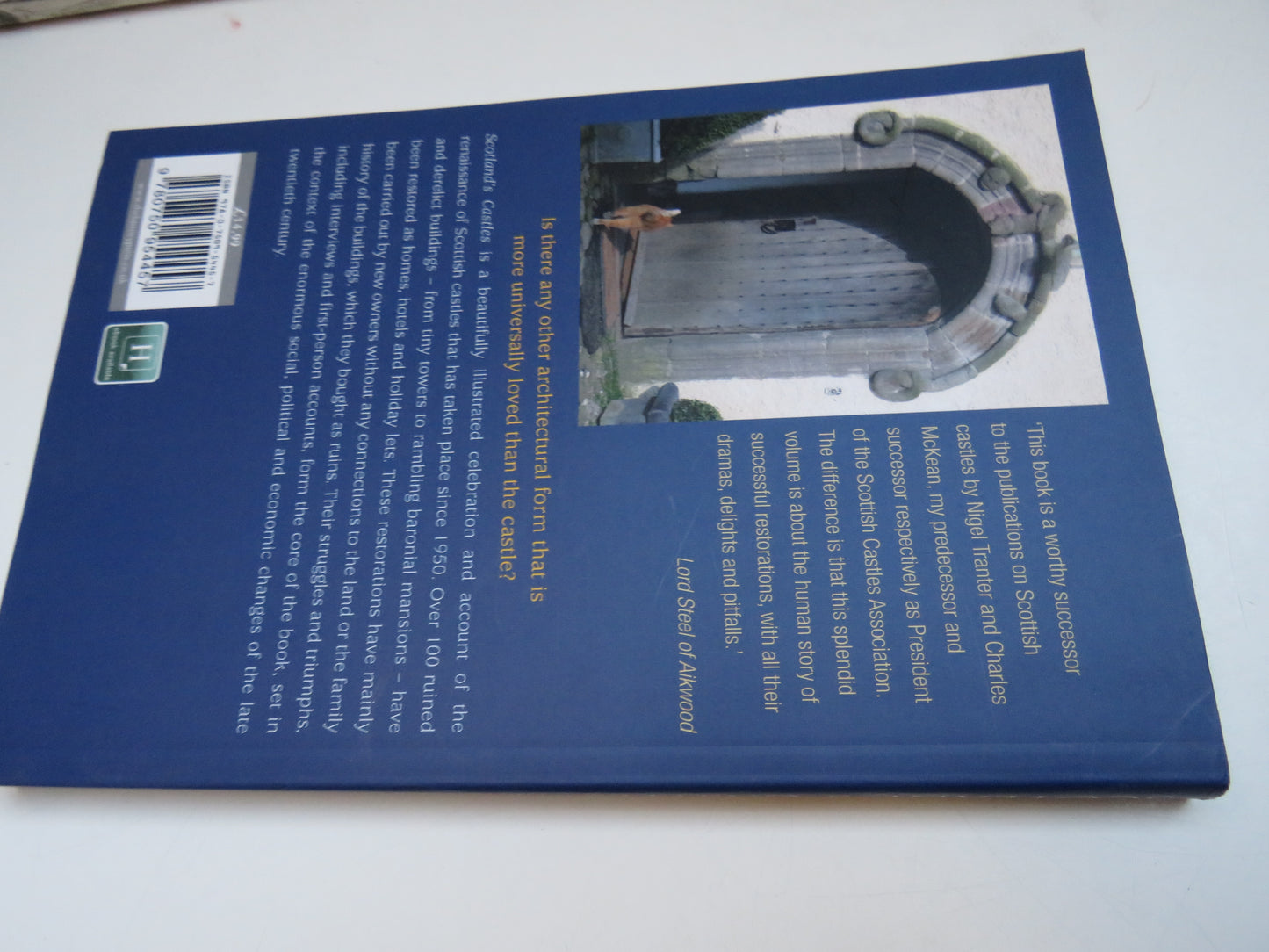 Scotland's Castles Rescued, Rebuilt and Reoccupied By Janet Brennan-Inglis 2014