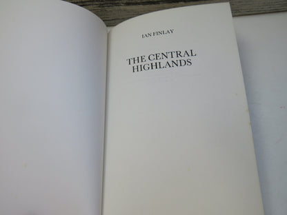 The Central Highlands By Ian Finlay 1976