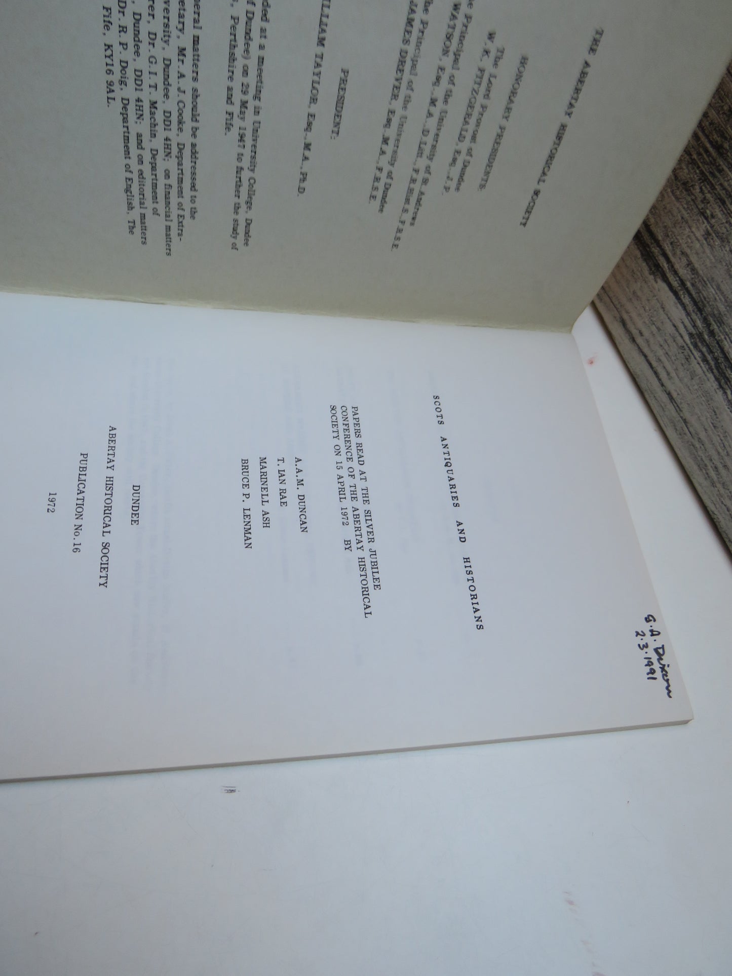 Scots Antiquaries and Historians Dundee Abertay Historical Society No 16 1972