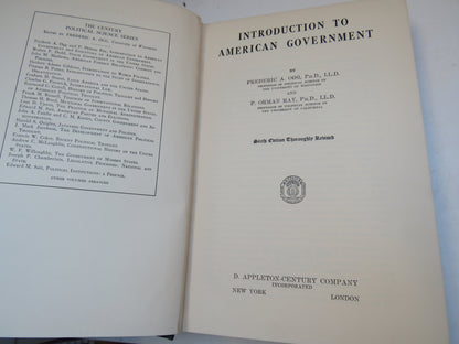 Introduction To American Government By Frederic A. Ogg and P. Orman 1938 book image 4
