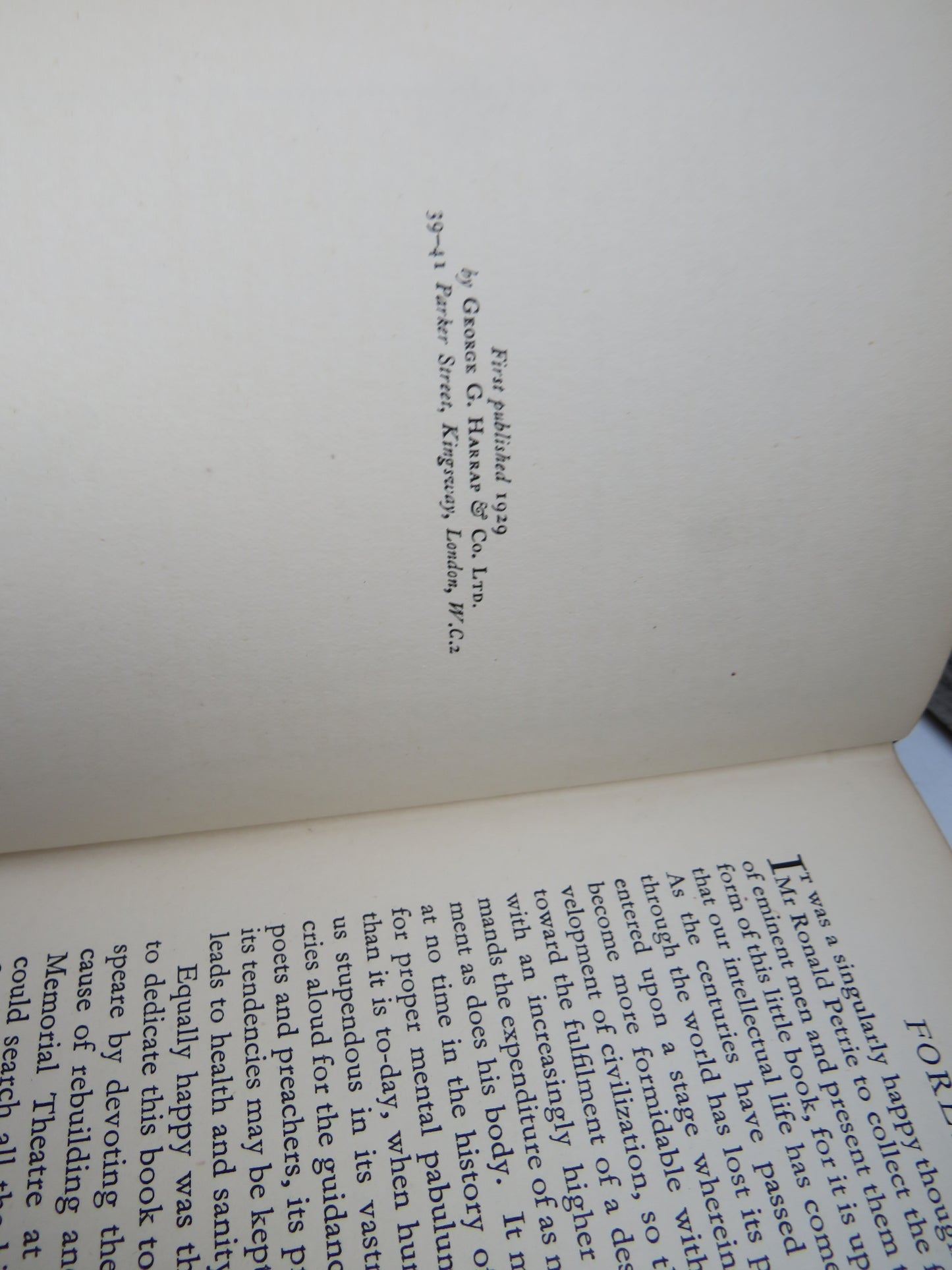 The Stratford Anthology Of Favourite Quotations of Eminent Men and Women Compiled By Ronald Petrie 1929 Nicely Bound
