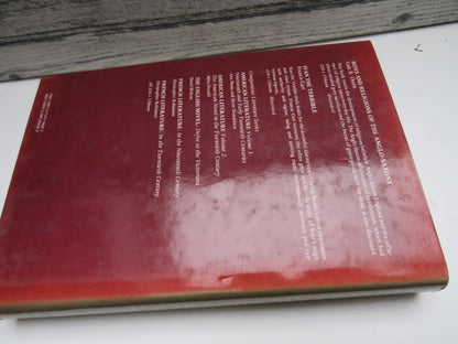 A Thesaurus of British Archaeology By Lesley Adkins & Roy A. Adkins 1982