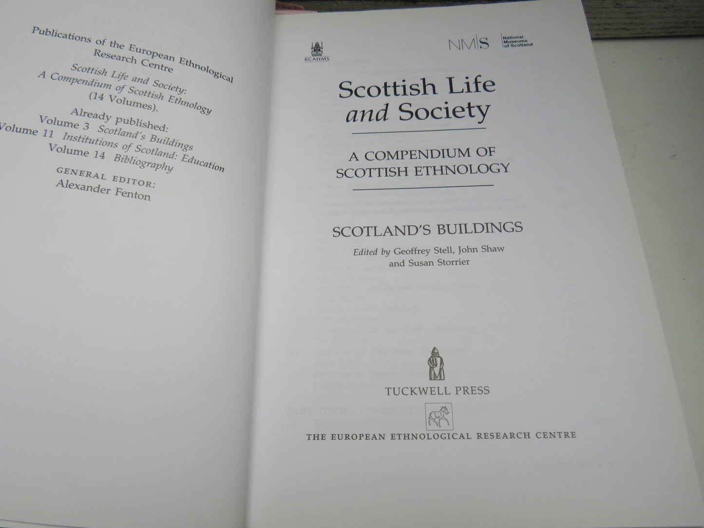 Scottish Life and Society A Compendium of Scottish Ethnology Scotland's Buildings 2003
