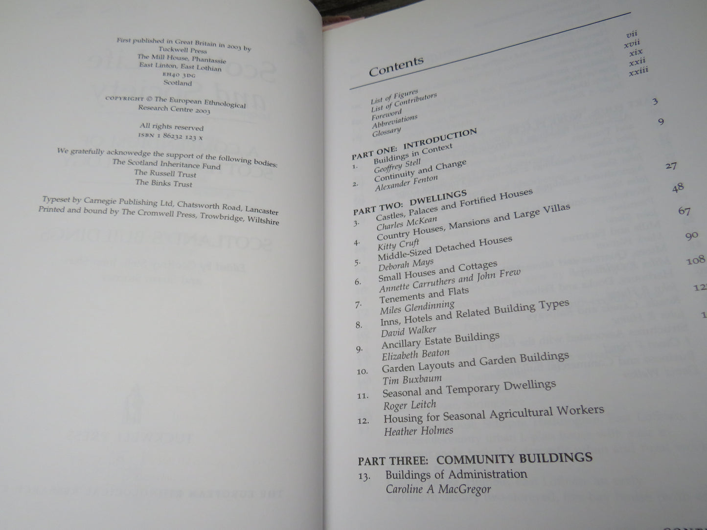 Scottish Life and Society A Compendium of Scottish Ethnology Scotland's Buildings 2003