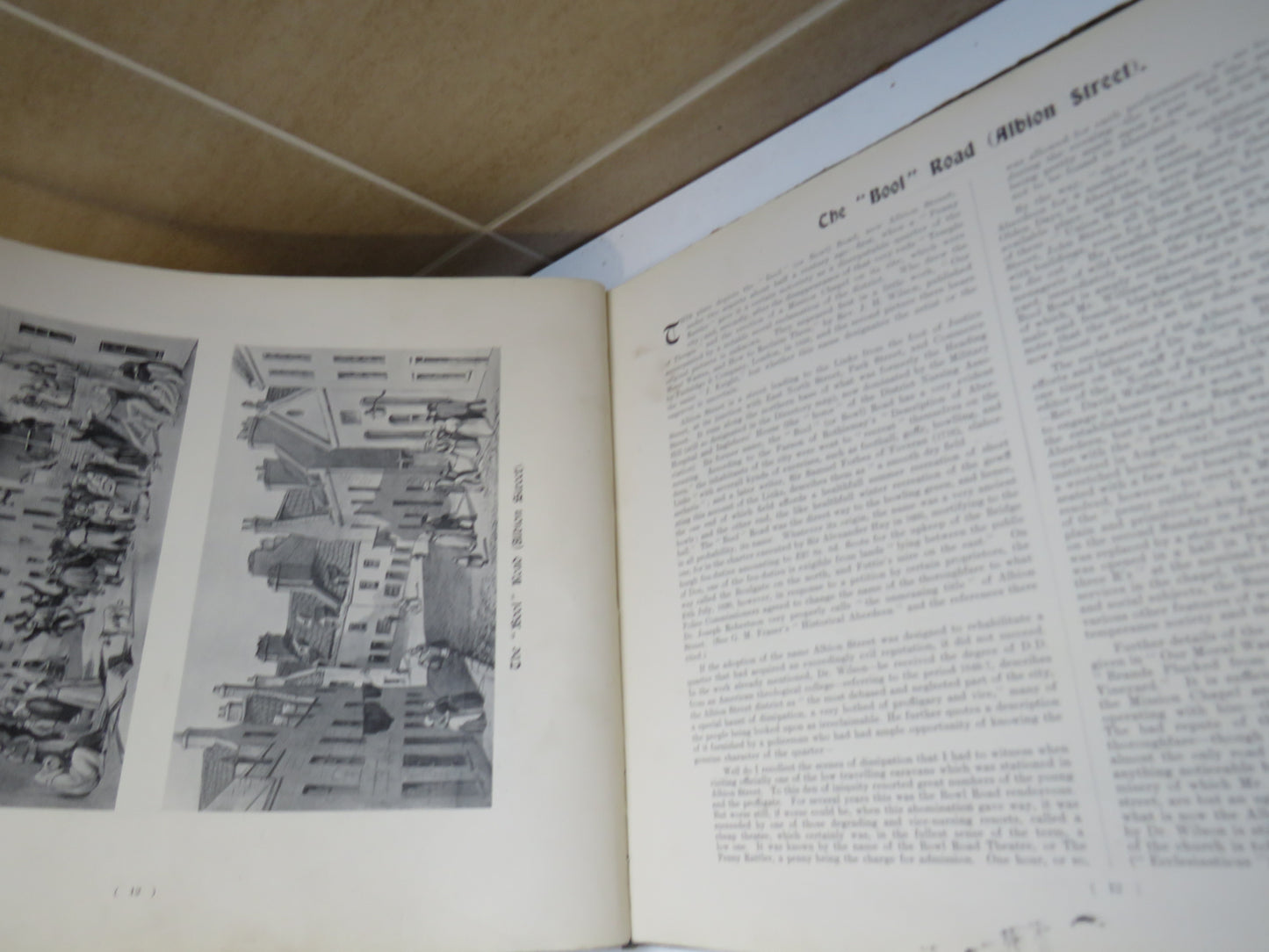 Aberdeen in Byegone Days Views of Streets and Buildings & With Letterpress Description By Robert Anderson 1910