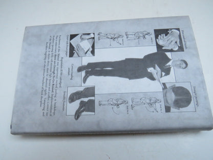 The British Academy of Cricket Manual For Gentlemen and Players 1988 book image 2