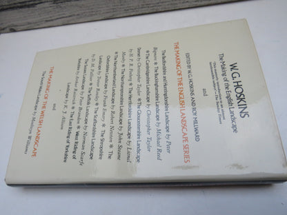 The Befordshire and Huntingdonshire Landscape By Peter Bigmore 1979 book image 2