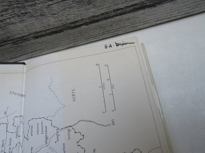 The Befordshire and Huntingdonshire Landscape By Peter Bigmore 1979 book image 3