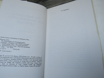 The Befordshire and Huntingdonshire Landscape By Peter Bigmore 1979 book image 5