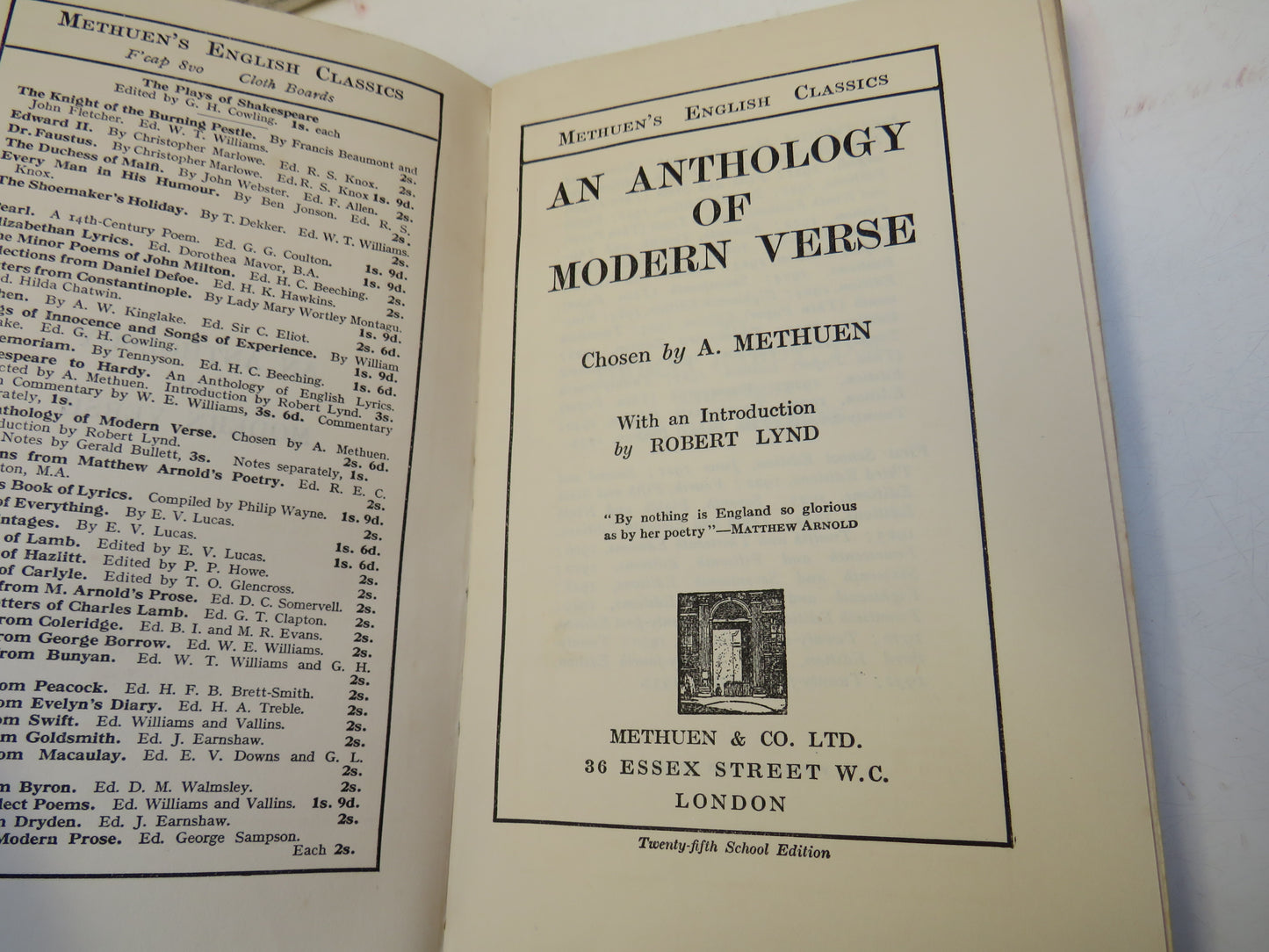 An Anthology of Modern Verse Chosen By A. Methuen 1933