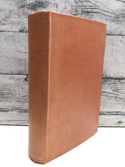 Revolt In The Desert By T. E. Lawrence 1927 book front cover