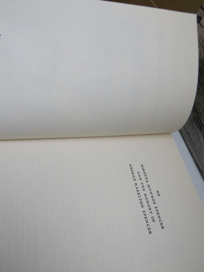 The Art and Life of William Shakespeare By Hazelton Spencer book image 5