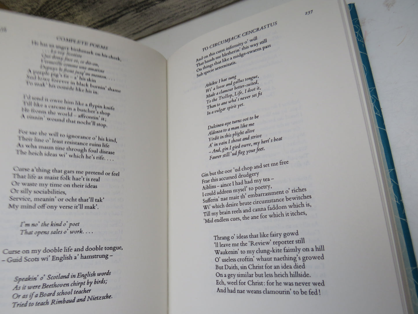 Hugh MacDiarmid Complete Poems Volume I 1993 book image 6