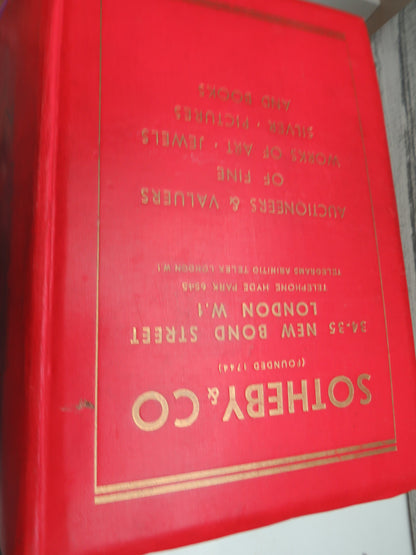 Burke's Genealogical and Heraldic History of the Peerage Baronetage and Knightage 1963 book image 2